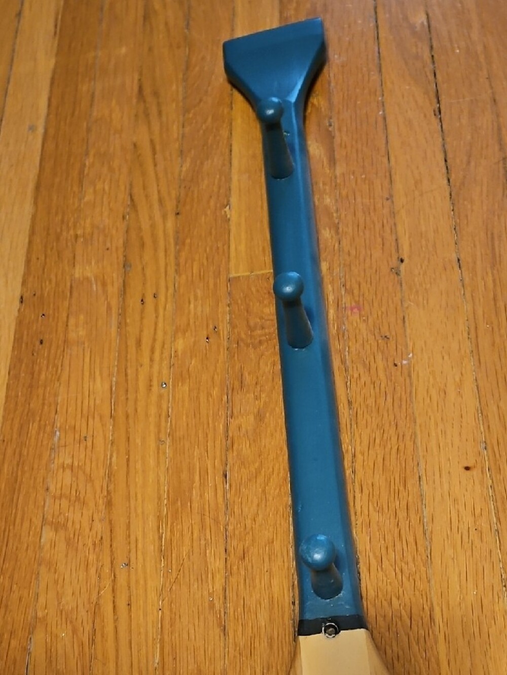 Decorative Wooden Oar Wall Hook with Duck Motif - Picture 3 of 3